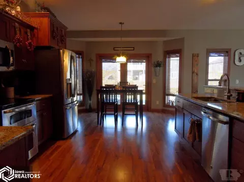 209 E 5th St, Halbur, IA 51444 photo 7