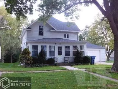 308 3rd St, Manning, IA 51455 photo 1