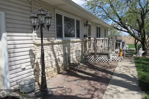604 E 20th St, Atlantic, IA 50022 photo 3