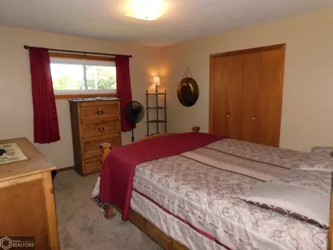 922 Ridge Rd, Denison, IA 51442 photo 9