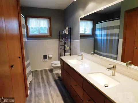 922 Ridge Rd, Denison, IA 51442 photo 8