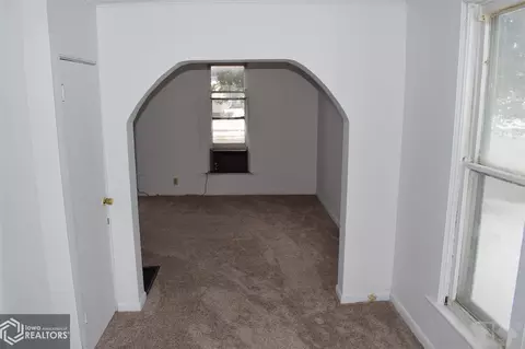 301 E Clark St, Creston, IA 50801 photo 7