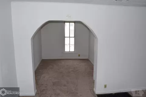 301 E Clark St, Creston, IA 50801 photo 8