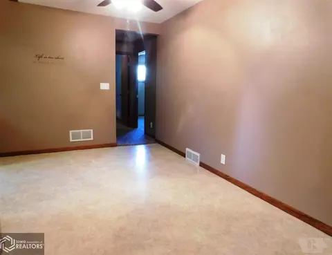 520 Lyon Ave, Denison, IA 51442 photo 8