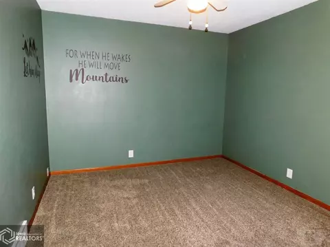 520 Lyon Ave, Denison, IA 51442 photo 9