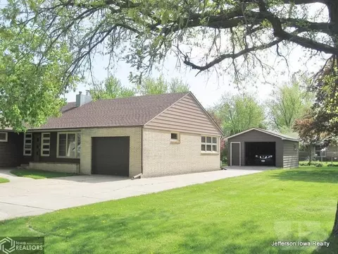 403 Main St, Scranton, IA 51462 photo 2