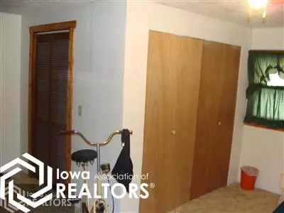 502 S Maple St, Creston, IA 50801 photo 5