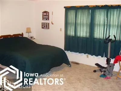 502 S Maple St, Creston, IA 50801 photo 6