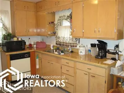 1109 Maple St, Atlantic, IA 50022 photo 5