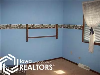 413 W 2nd St, Glidden, IA 51443 photo 5