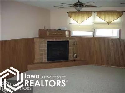 413 W 2nd St, Glidden, IA 51443 photo 7