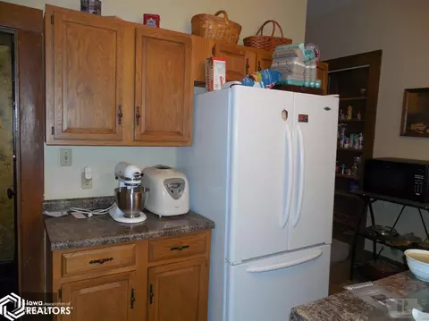 611 S 10th, Tarkio, MO 64491 photo 13