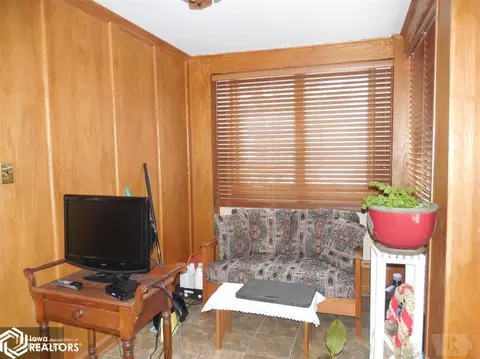 611 S 10th, Tarkio, MO 64491 photo 14