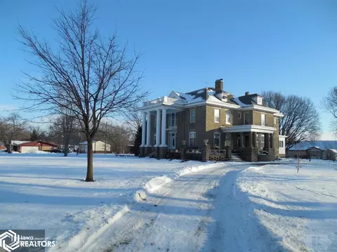 611 S 10th, Tarkio, MO 64491 photo 3