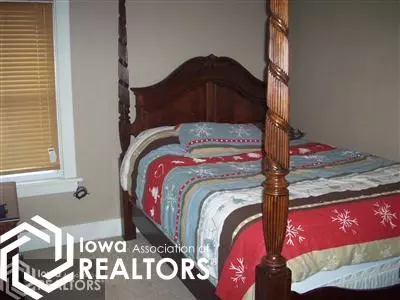 506 E 7th St, Carroll, IA 51401 photo 12