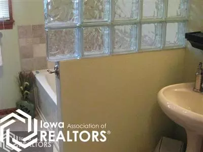 603 E 20 St, Atlantic, IA 50022 photo 11