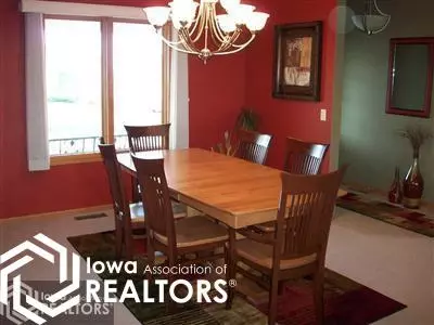 1220 E 11th St, Carroll, IA 51401 photo 8