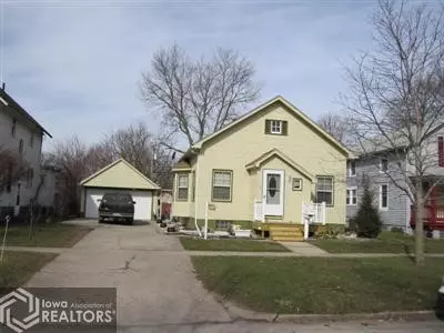 807 Fifth St, Perry, IA 50220 photo 1