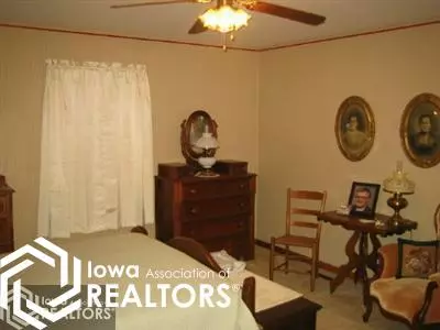 802 E 13 St, Atlantic, IA 50022 photo 9