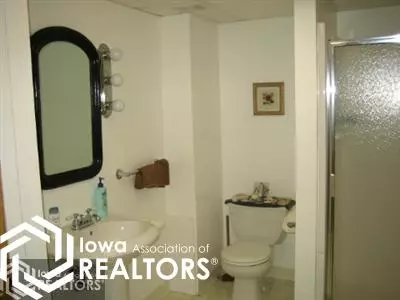 802 E 13 St, Atlantic, IA 50022 photo 11