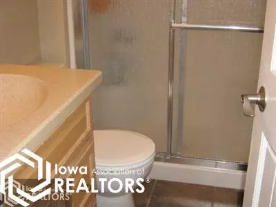 1402 E 17th St, Atlantic, IA 50022 photo 10
