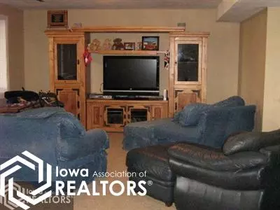 1402 E 17th St, Atlantic, IA 50022 photo 14