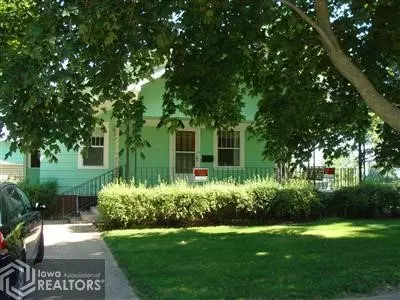 211 E First St, Orient, IA 50858 photo 3