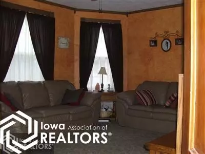 302 E Mill St, Avoca, IA 51521 photo 11