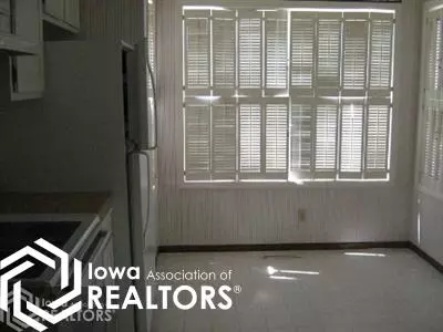 206 E 22nd St # 9, Atlantic, IA 50022 photo 12