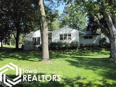 2705 Eastern Ave, Perry, IA 50220 photo 2