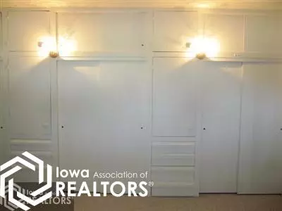 2705 Eastern Ave, Perry, IA 50220 photo 8