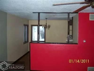 2732 Eastern Ave, Perry, IA 50220 photo 8