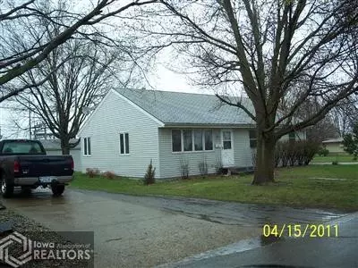 2732 Eastern Ave, Perry, IA 50220 photo 2