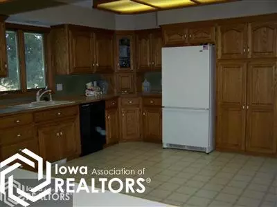 2836 F Ave, Deloit, IA 51441 photo 3