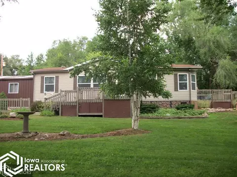 517 Ash St, Deloit, IA 51441 photo 3