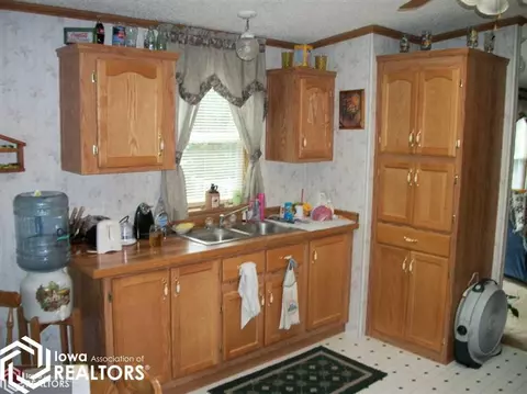 517 Ash St, Deloit, IA 51441 photo 8