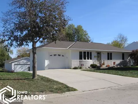 1902 Benjamin St, Carroll, IA 51401 photo 1