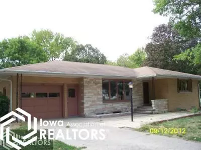 324 N Division St, Stuart, IA 50250 photo 1