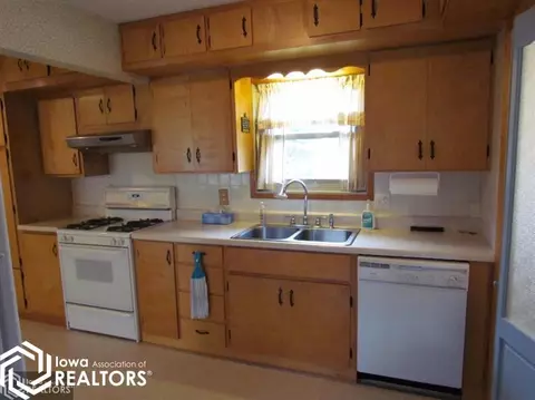 2781 Quail Dr, Stanton, IA 51573 photo 12