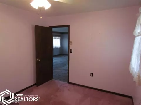 2781 Quail Dr, Stanton, IA 51573 photo 8