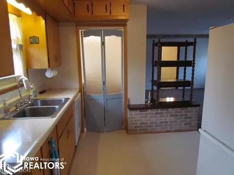 2781 Quail Dr, Stanton, IA 51573 photo 16