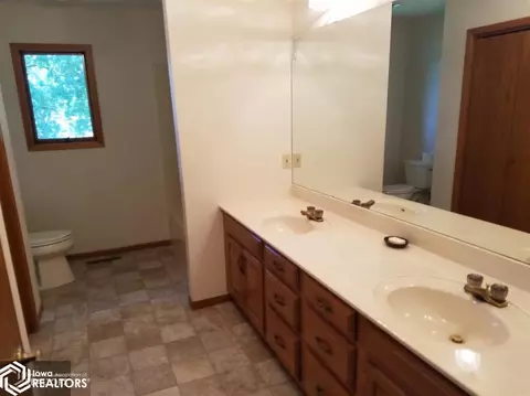 512 Locust St, Odebolt, IA 51458 photo 15