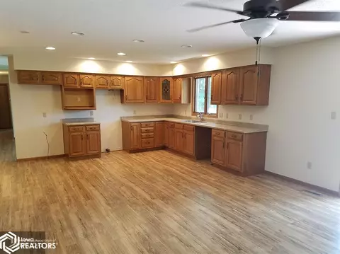 512 Locust St, Odebolt, IA 51458 photo 10