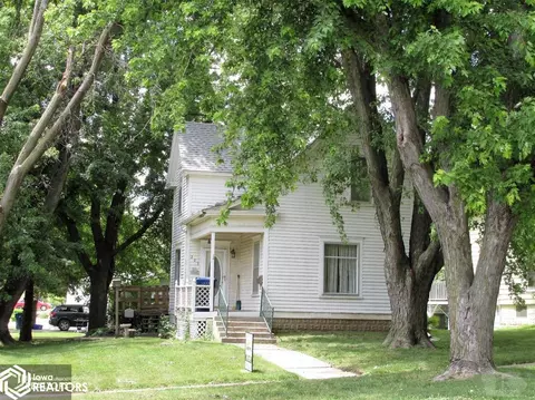 203 N 16th St, Denison, IA 51442 photo 2