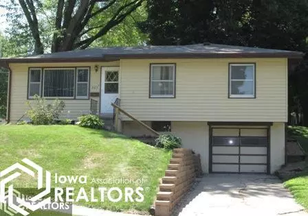 505 E 18th St, Atlantic, IA 50022 photo 2