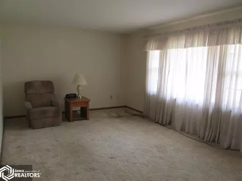 2402 Frontier Rd, Denison, IA 51442 photo 6