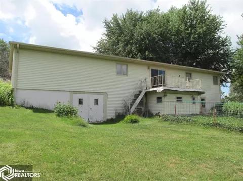 2402 Frontier Rd, Denison, IA 51442 photo 2