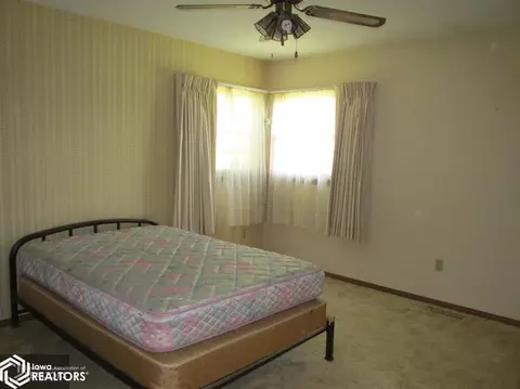 2402 Frontier Rd, Denison, IA 51442 photo 11