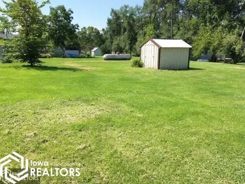 230 Maple St, Murray, IA 50174 photo 18