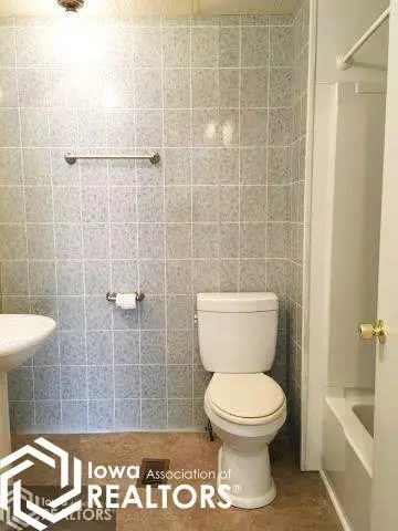 230 Maple St, Murray, IA 50174 photo 8